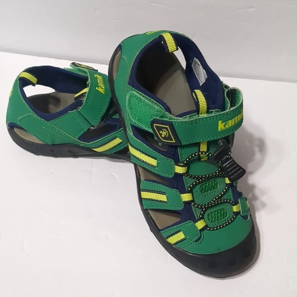 Kamik Crab Green Size 3 Sandals